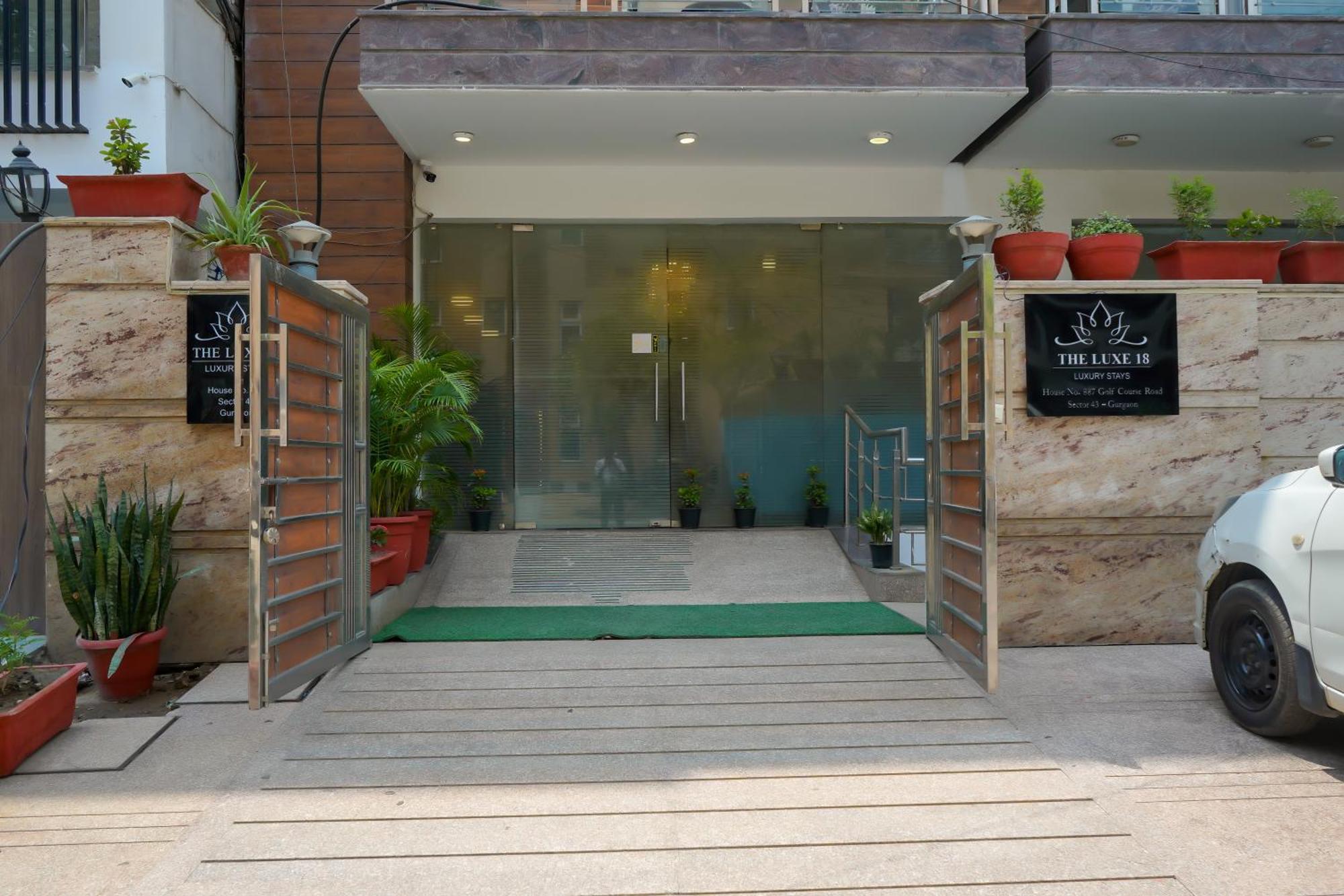 Hotel The Luxe 18 - Golf Course Road Gurgáon Exteriér fotografie