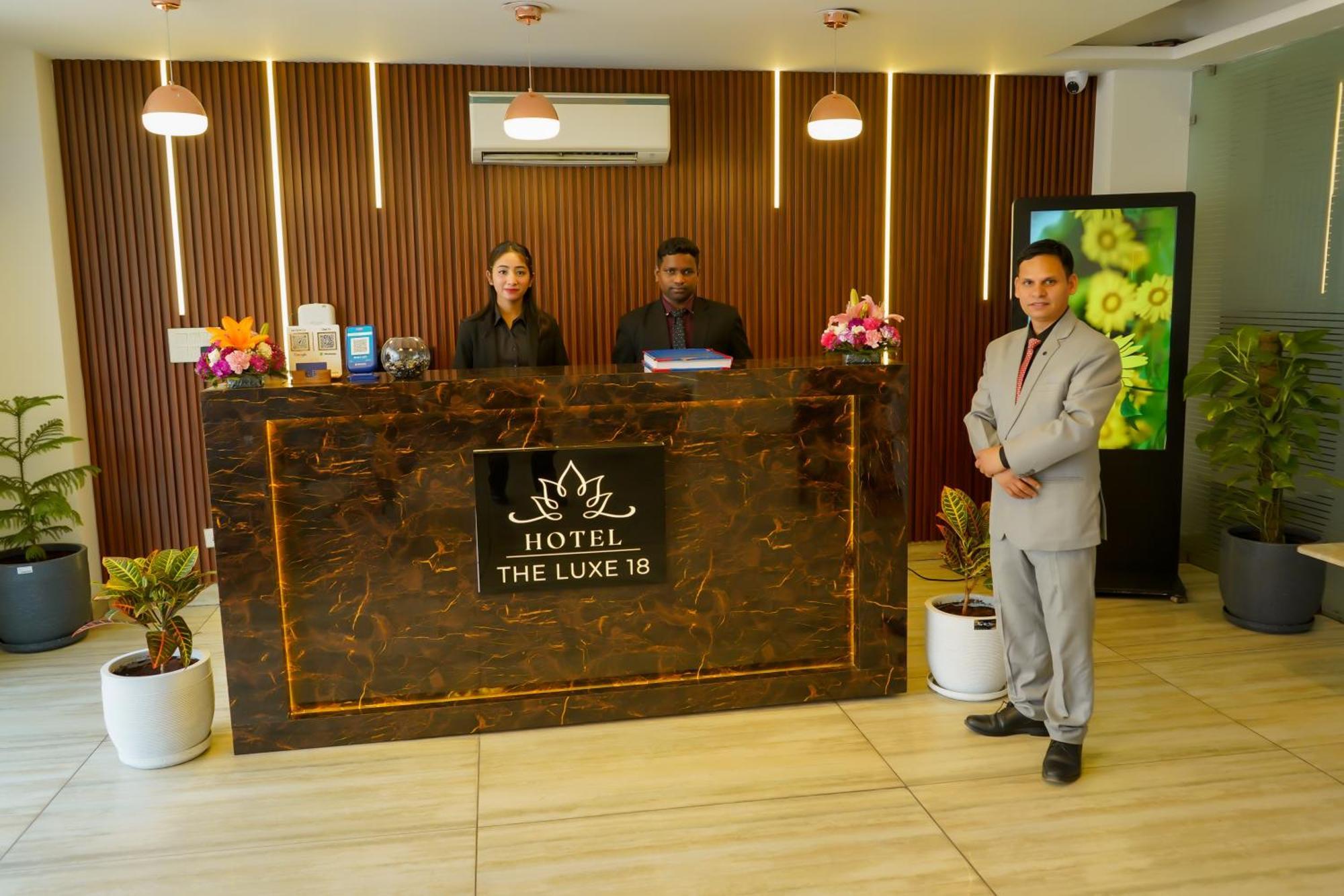 Hotel The Luxe 18 - Golf Course Road Gurgáon Exteriér fotografie